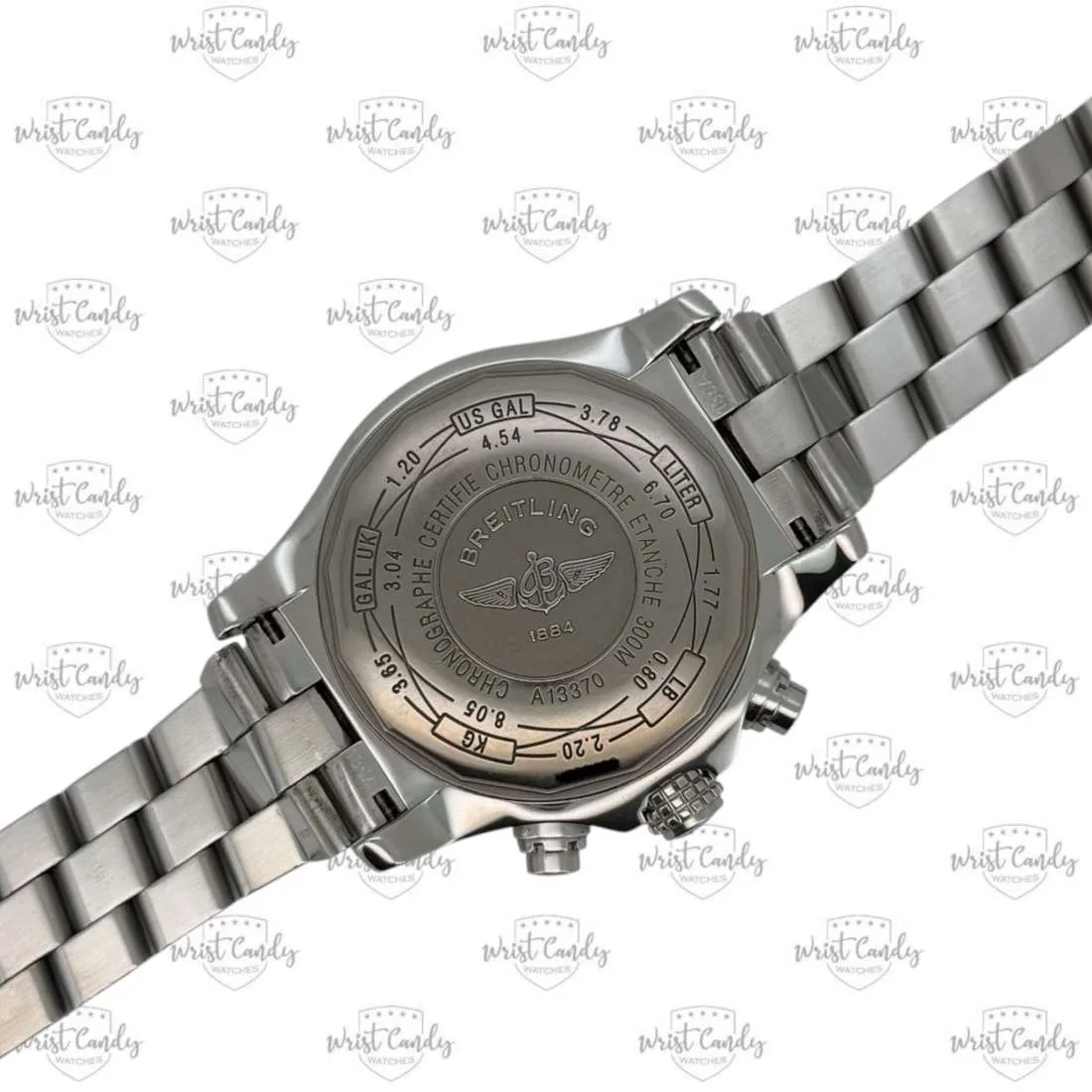 Breitling Super Avenger II — achterkant