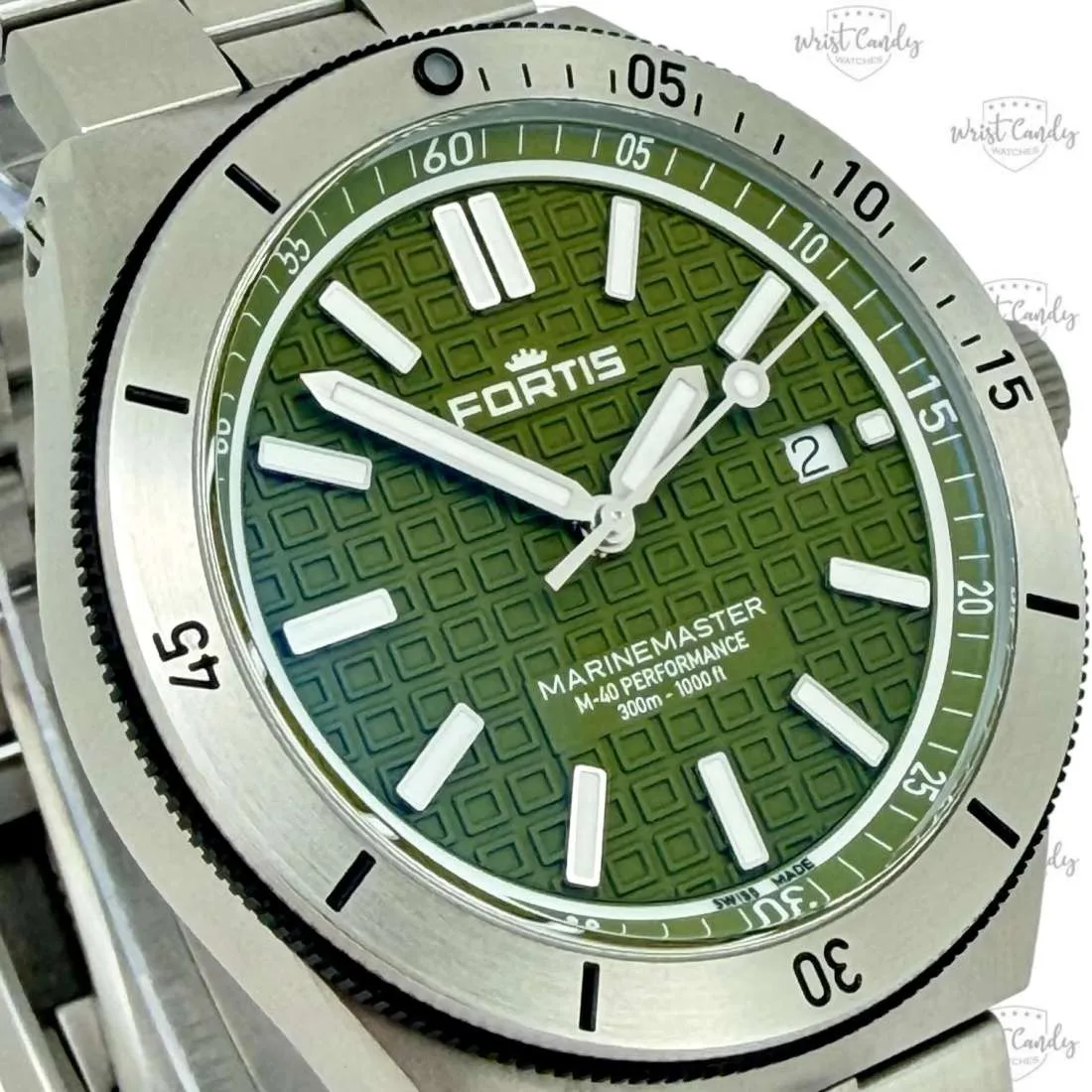 Fortis Marinemaster M-40 Woodpecker — detail