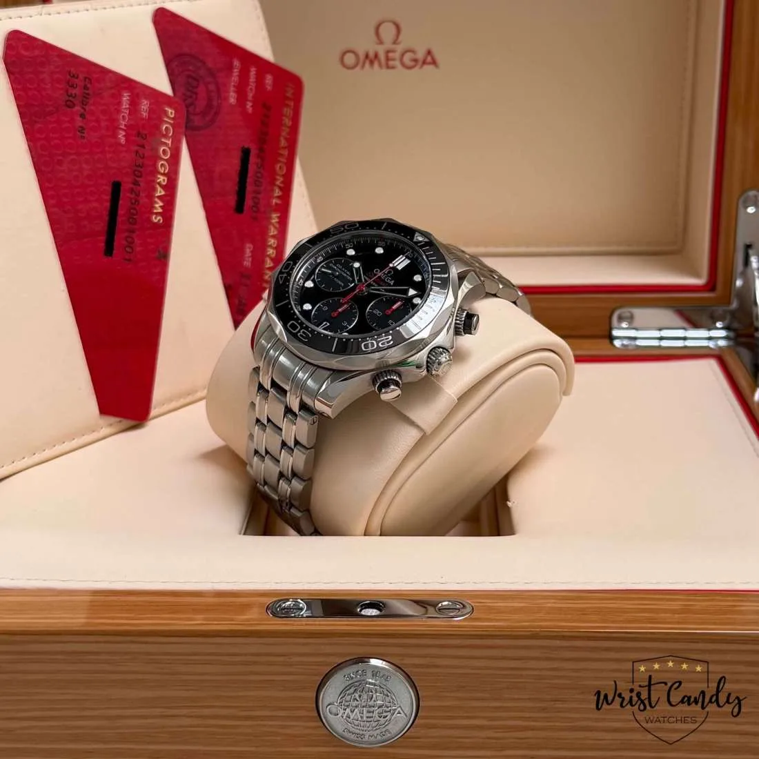 Omega Seamaster Diver 300M Chronograph — detail 8