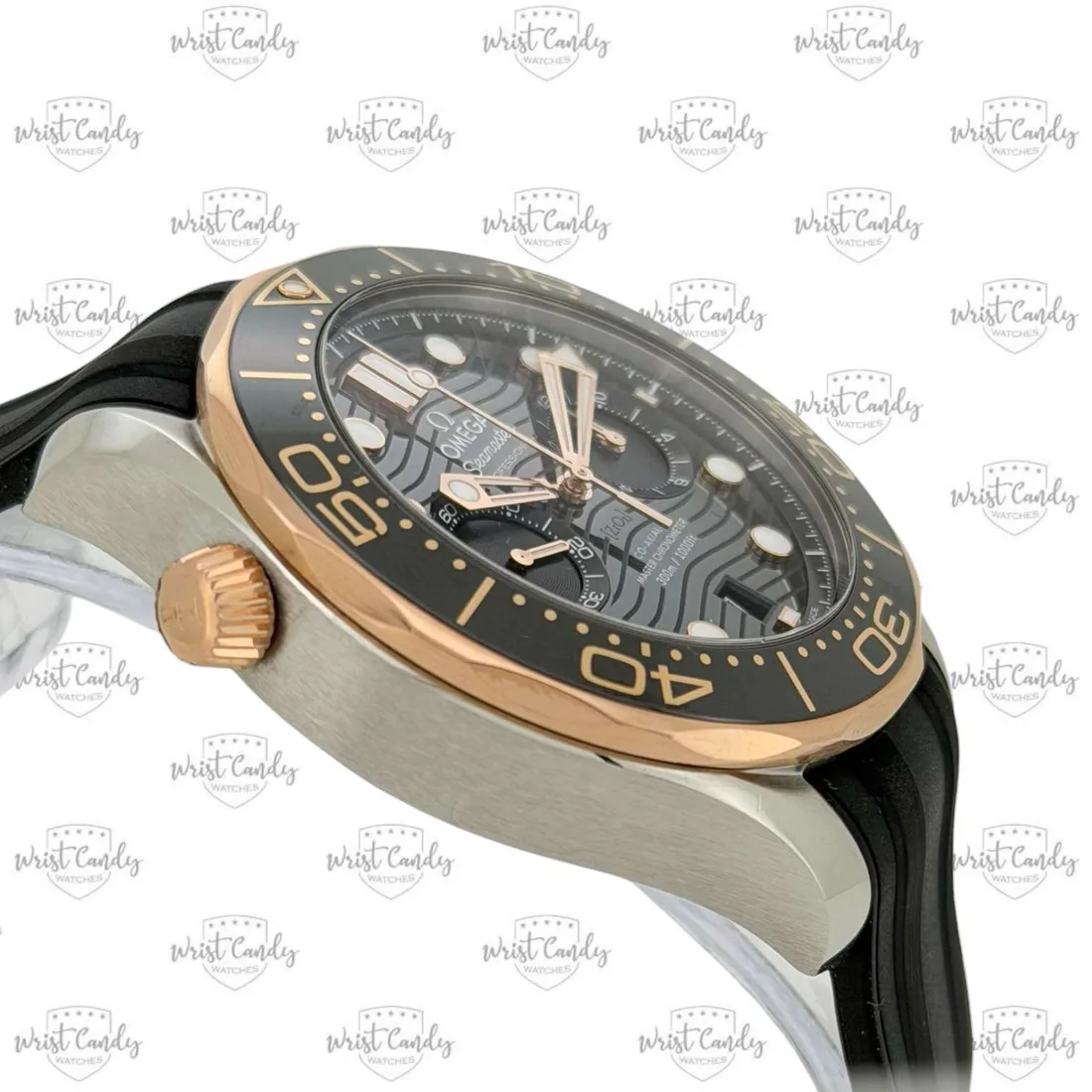 Omega Seamaster Diver Chronograph — detail 9