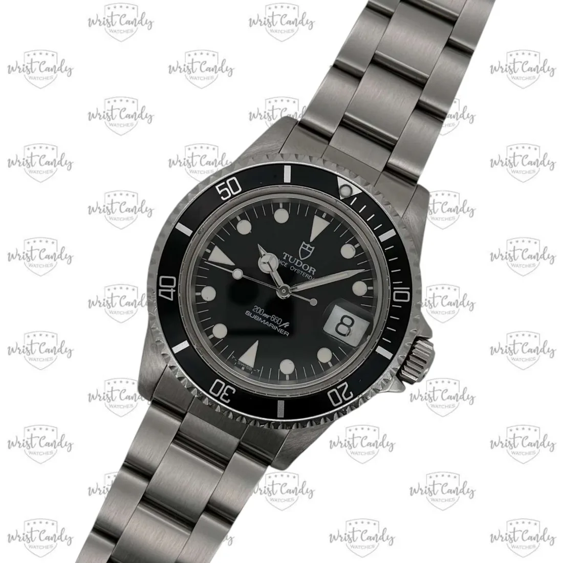 Tudor Submariner 79090 — zijkant