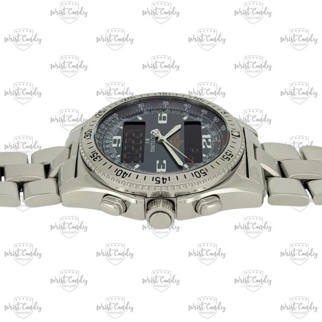 Breitling B-1 — detail