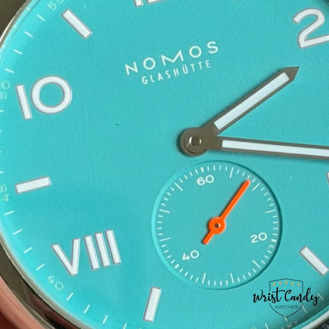 Nomos Club Campus 38 Endless Blue — detail 7