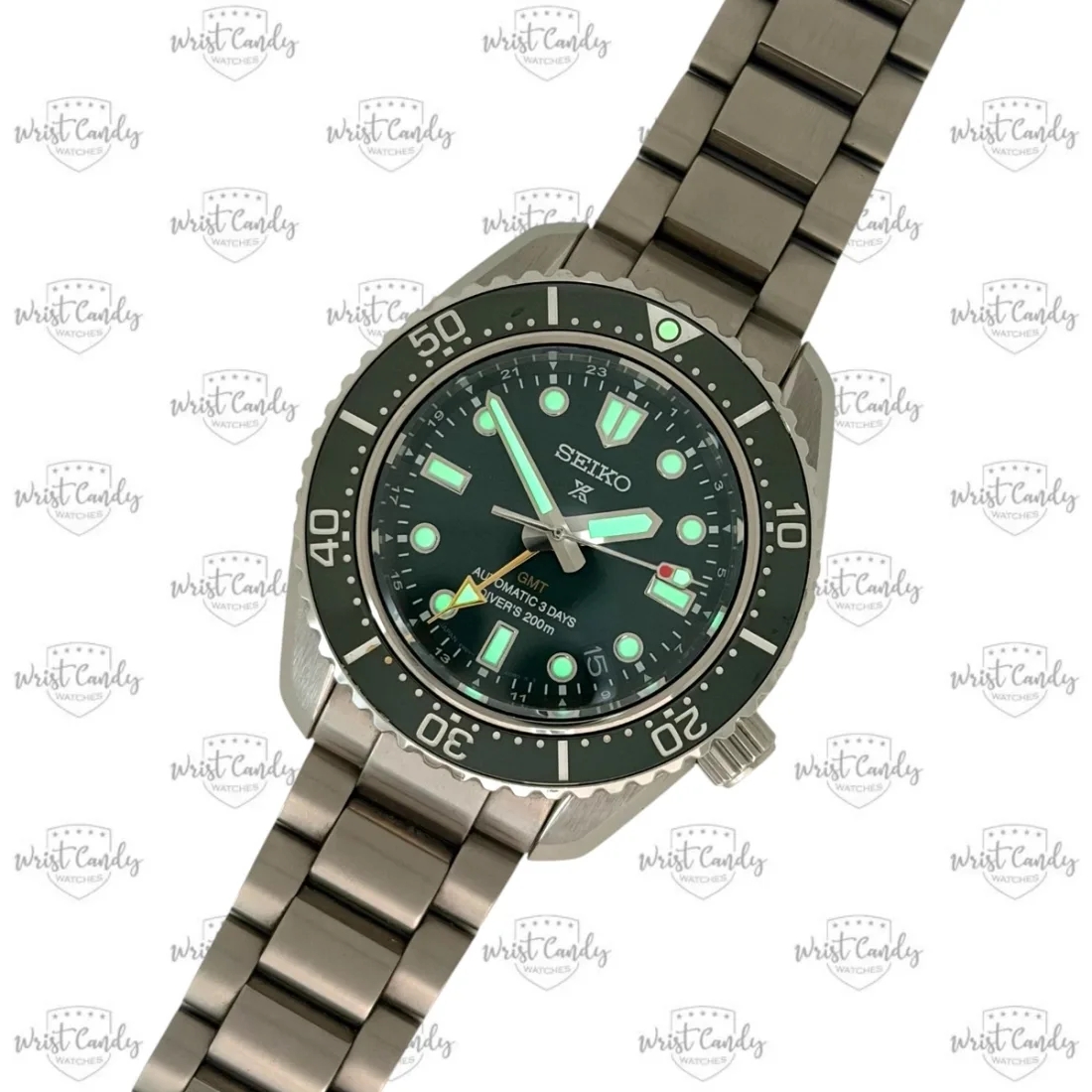 Seiko Prospex 1968 GMT Diver green — zijkant